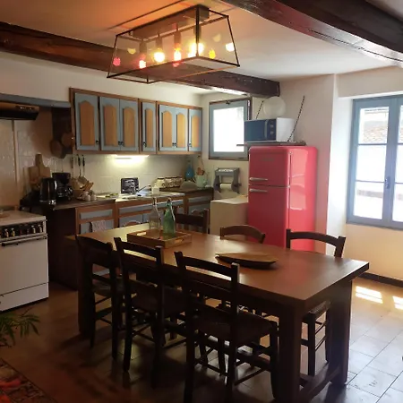 Gasthof Gite De Provence - *