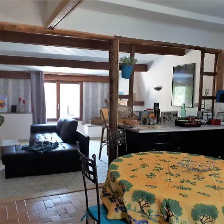 Gite De Provence - * Bayons